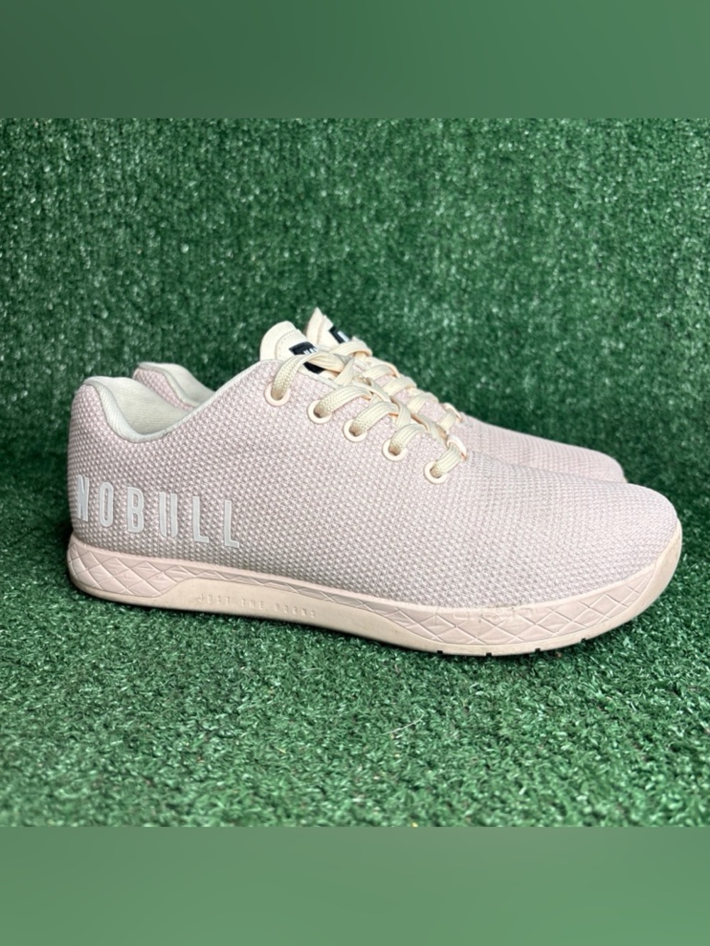 NOBULL Outwork SuperFabric Womens Size 10.5 Athletic Shoe Pink